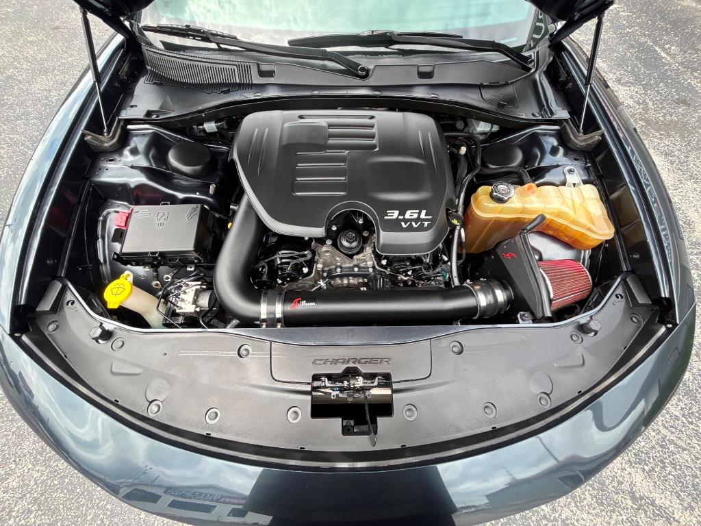2016 Dodge Charger - $13,995