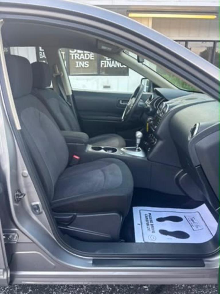 2013 Nissan Rogue - $8,995