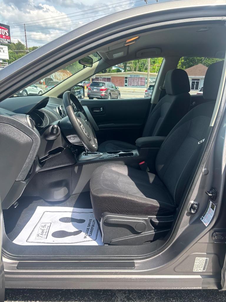 2013 Nissan Rogue - $8,995