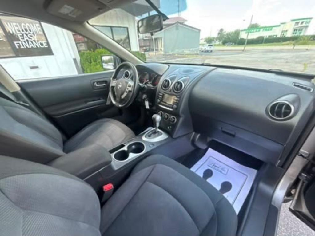 2013 Nissan Rogue - $8,995