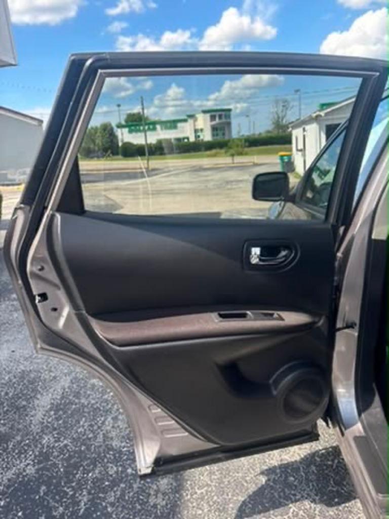 2013 Nissan Rogue - $8,995