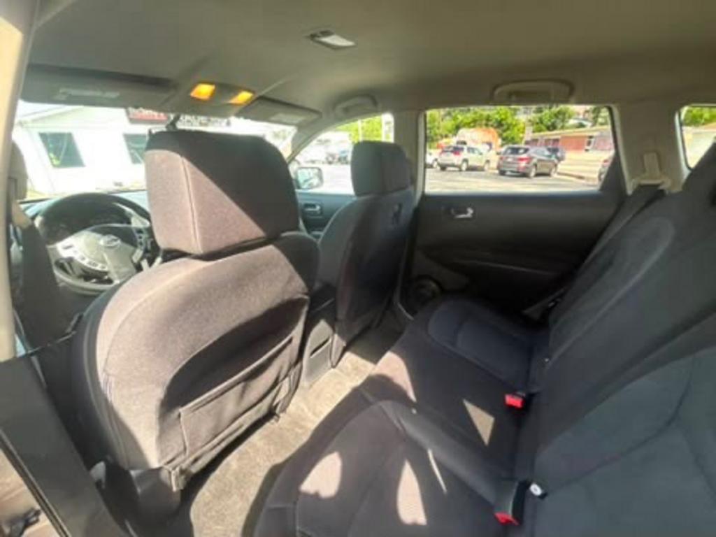 2013 Nissan Rogue - $8,995
