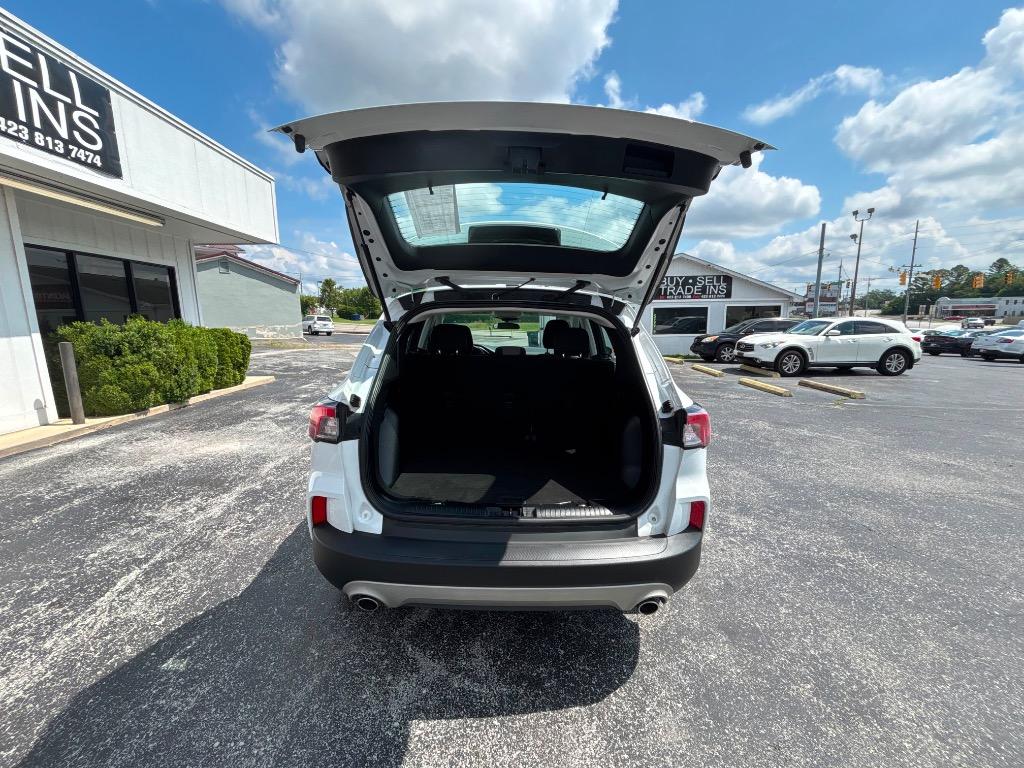 2022 Ford Escape - $15,995