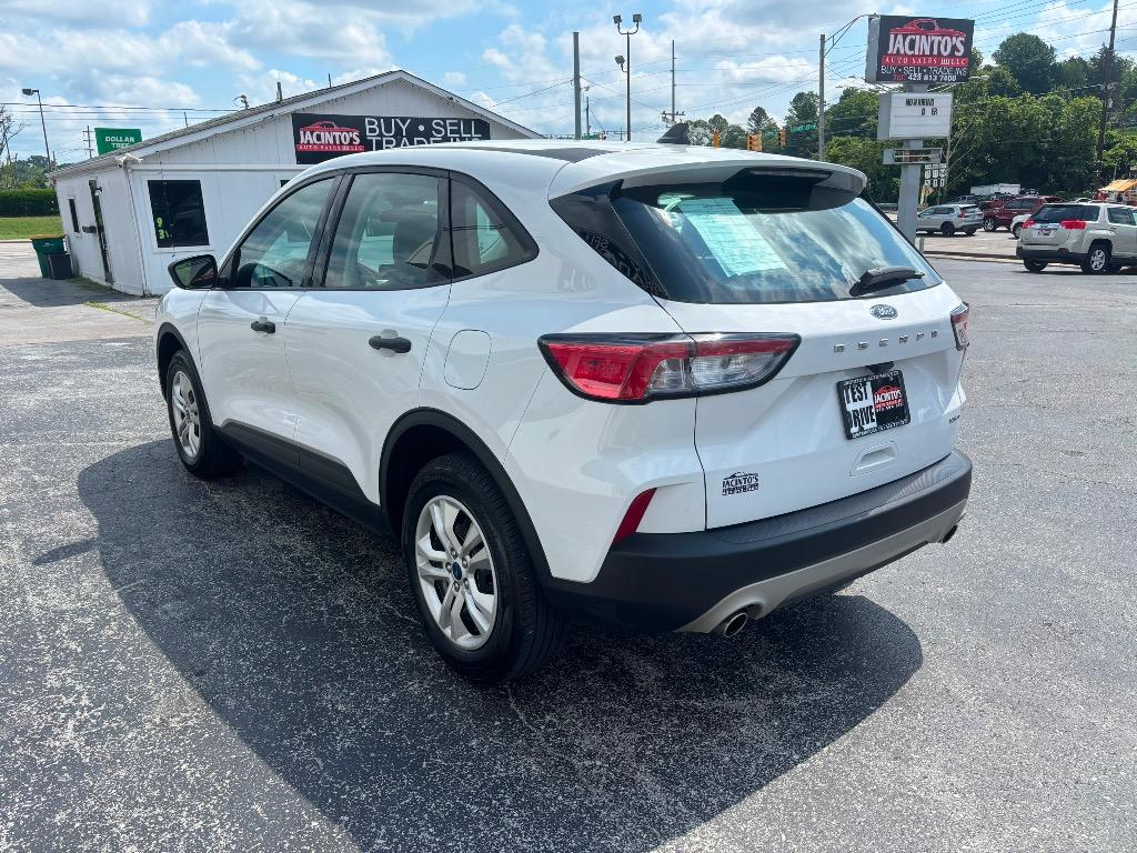 2022 Ford Escape - $15,995