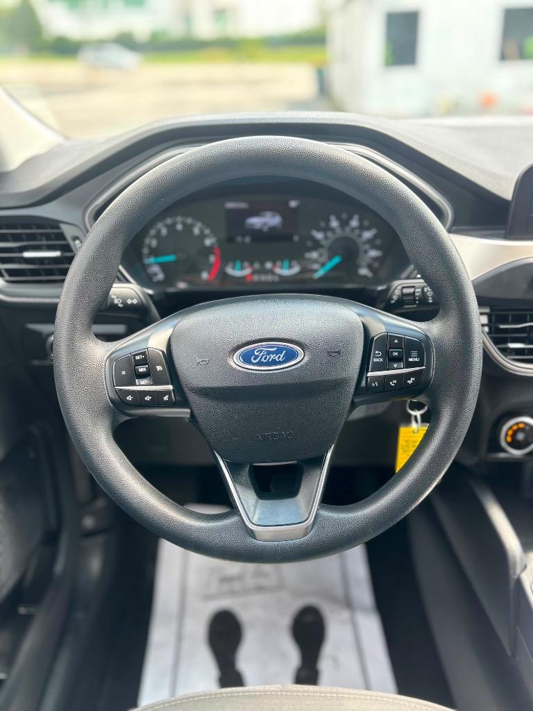 2022 Ford Escape - $15,995