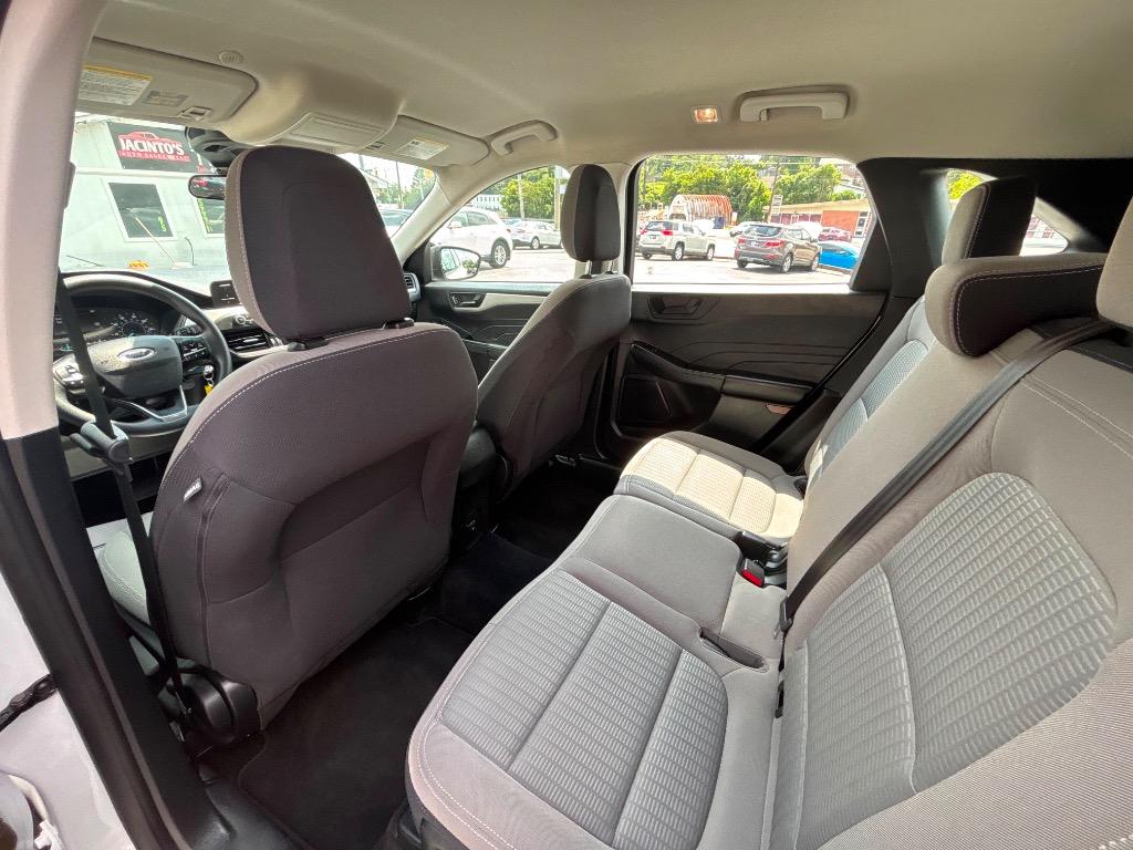 2022 Ford Escape - $15,995