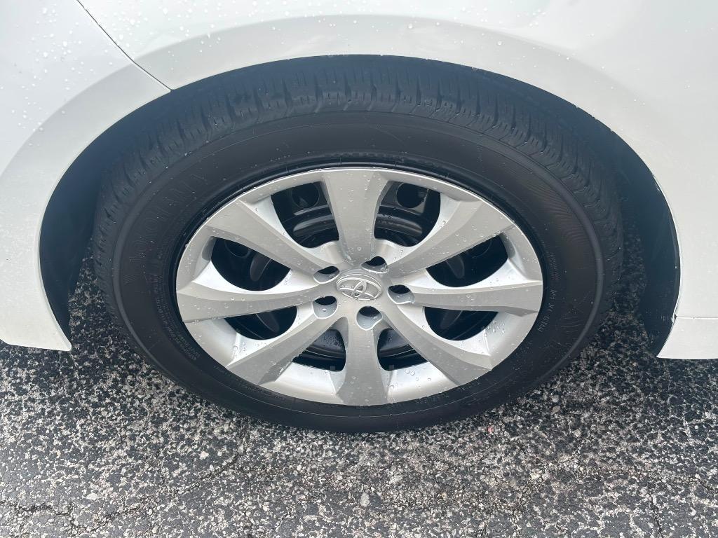 2021 Toyota Corolla - $15,995