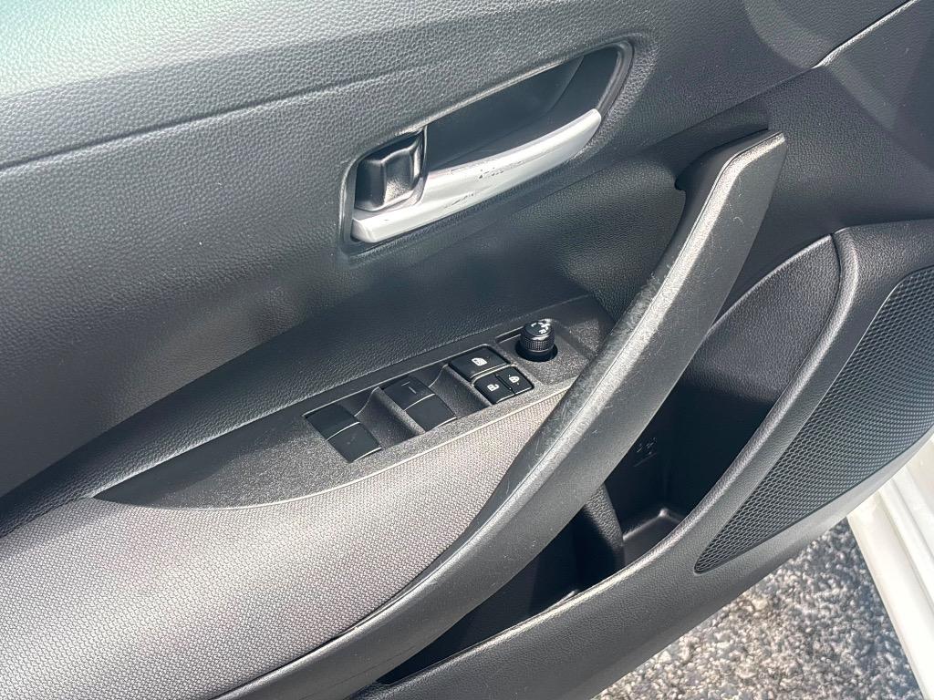 2021 Toyota Corolla - $15,995