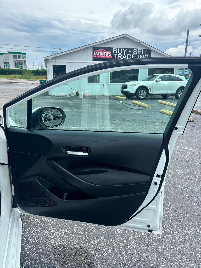 2021 Toyota Corolla - $15,995