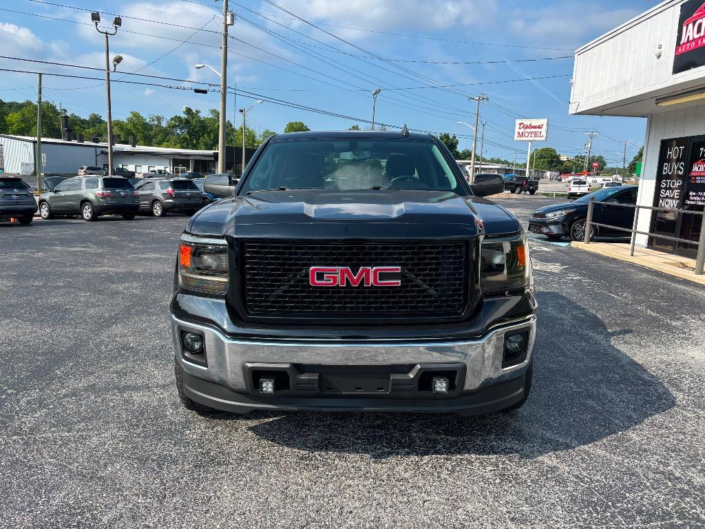 2015 GMC Sierra 1500 - $17,995