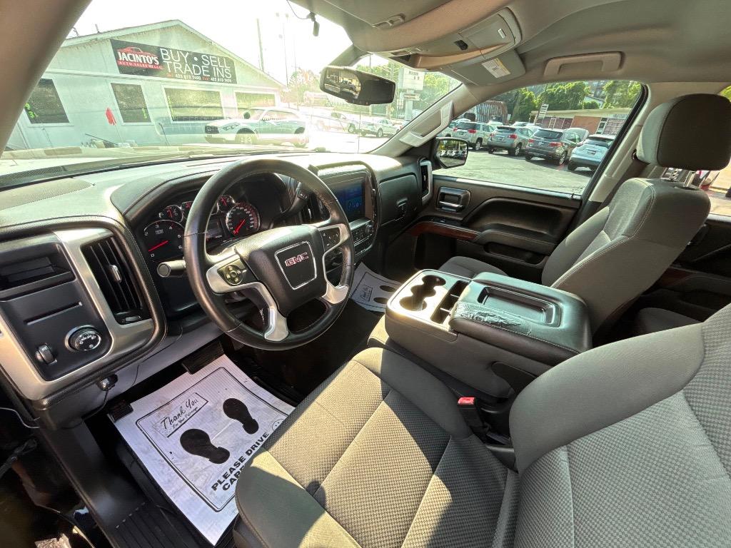 2015 GMC Sierra 1500 - $17,995