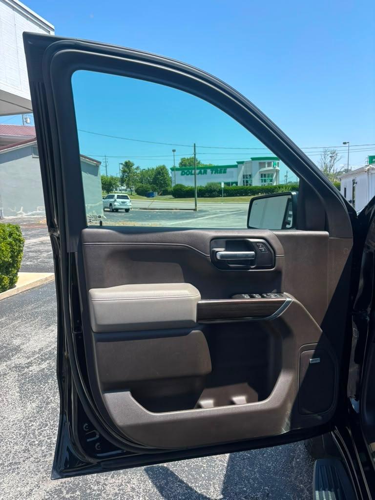 2020 Chevrolet Silverado 1500 - $29,995