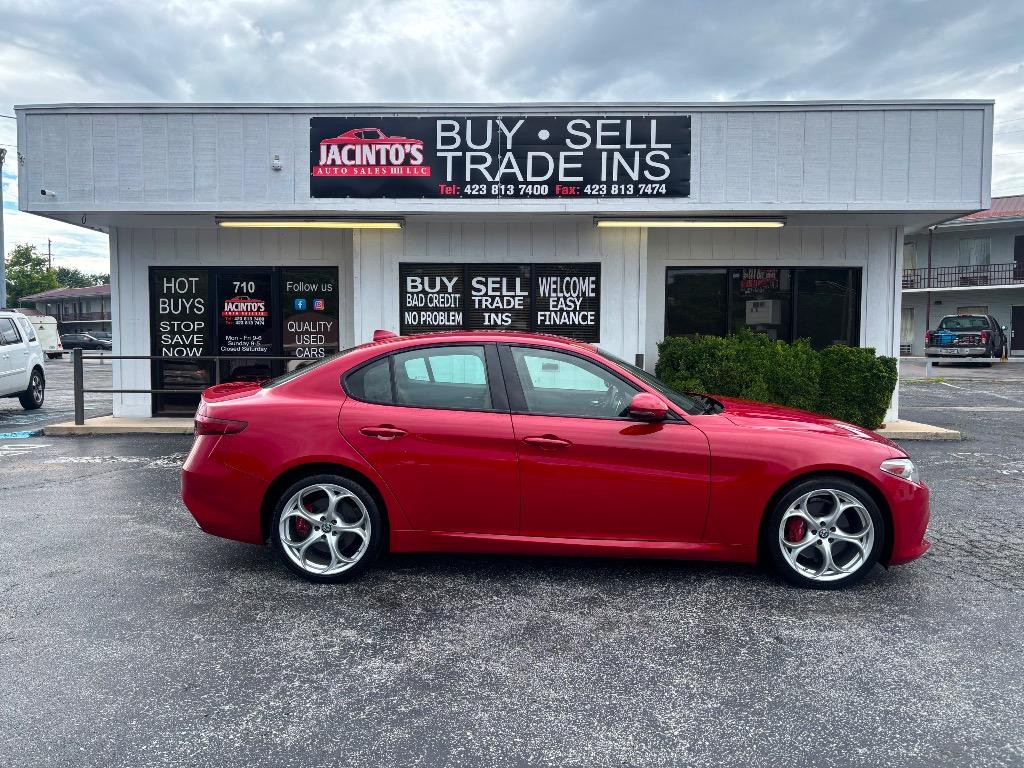 2020 Alfa Romeo Giulia - $19,995