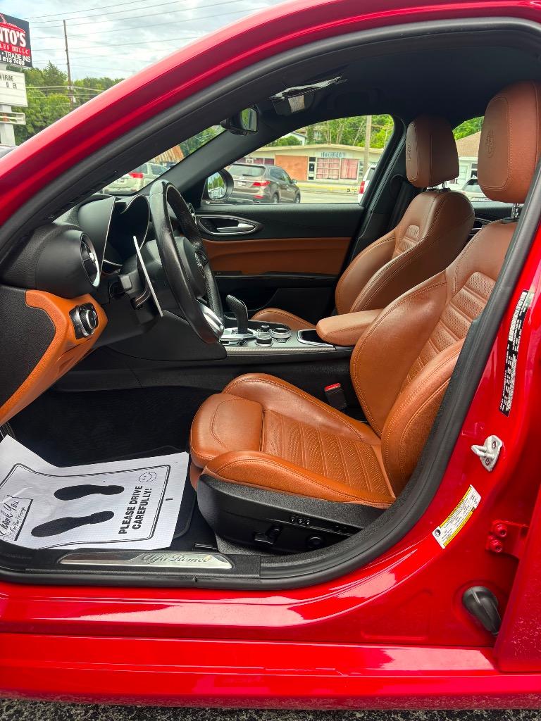 2020 Alfa Romeo Giulia - $19,995