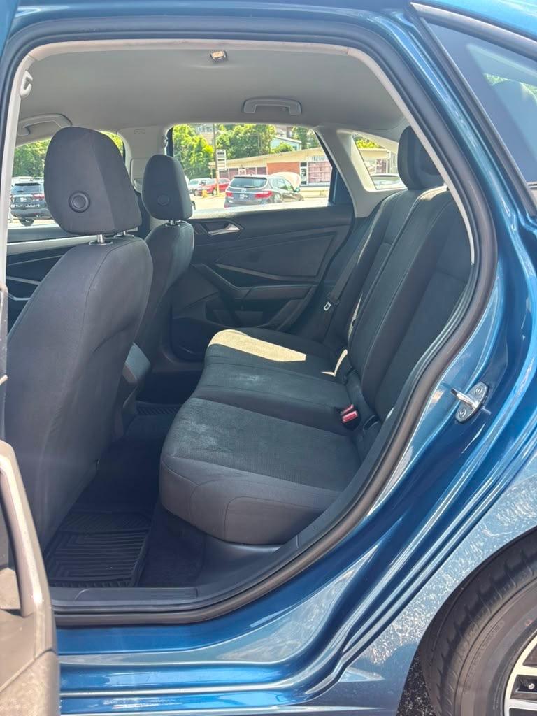 2021 Volkswagen Jetta - $10,995