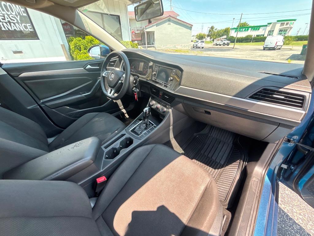 2021 Volkswagen Jetta - $10,995
