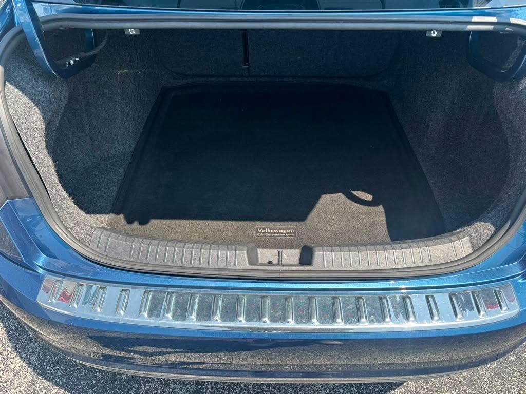 2021 Volkswagen Jetta - $10,995