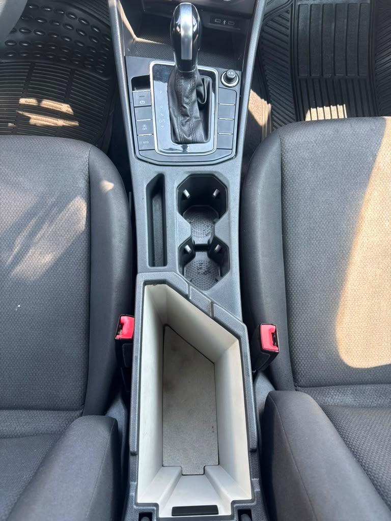 2021 Volkswagen Jetta - $10,995