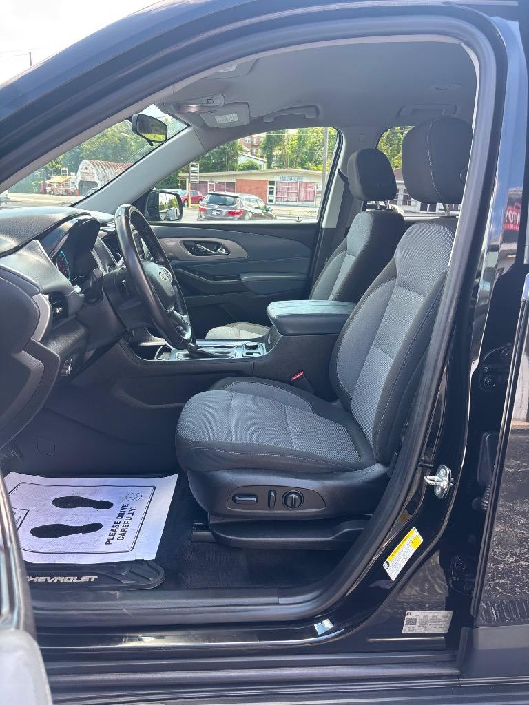 2018 Chevrolet Traverse - $13,995