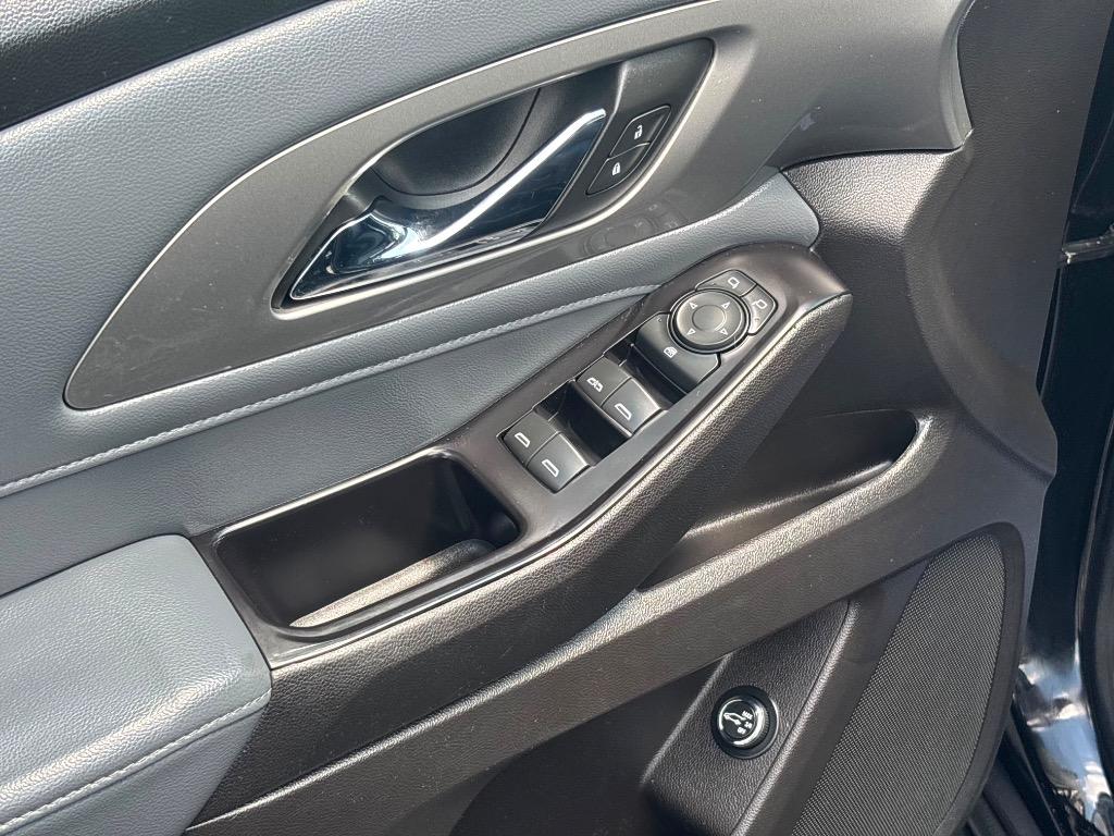 2018 Chevrolet Traverse - $13,995
