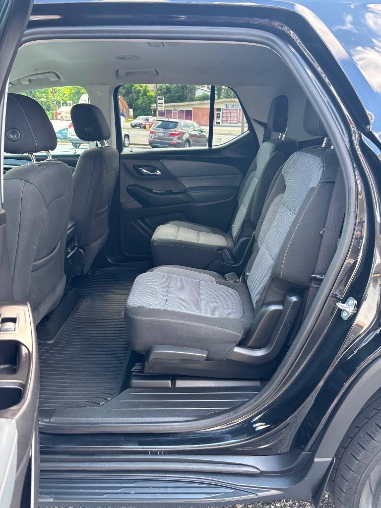 2018 Chevrolet Traverse - $13,995
