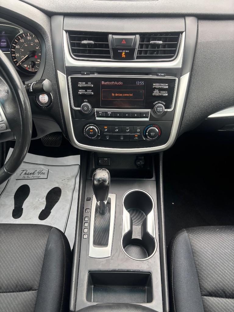2017 Nissan Altima - $13,995