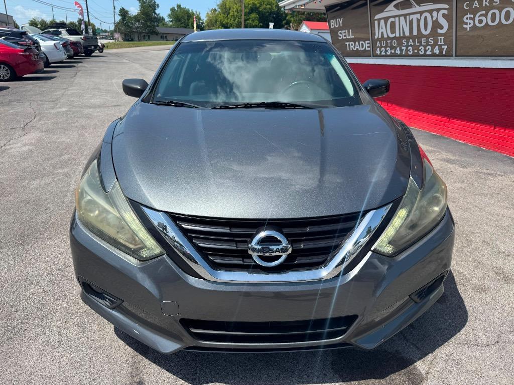 2017 Nissan Altima - $13,995