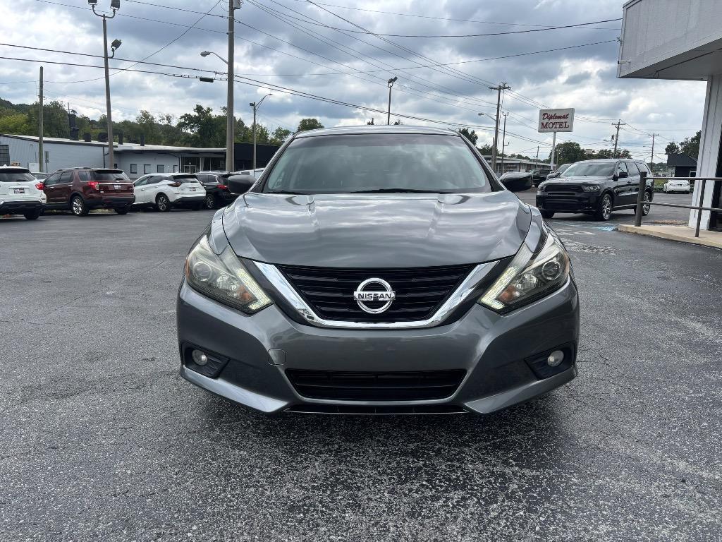 2017 Nissan Altima - $13,995
