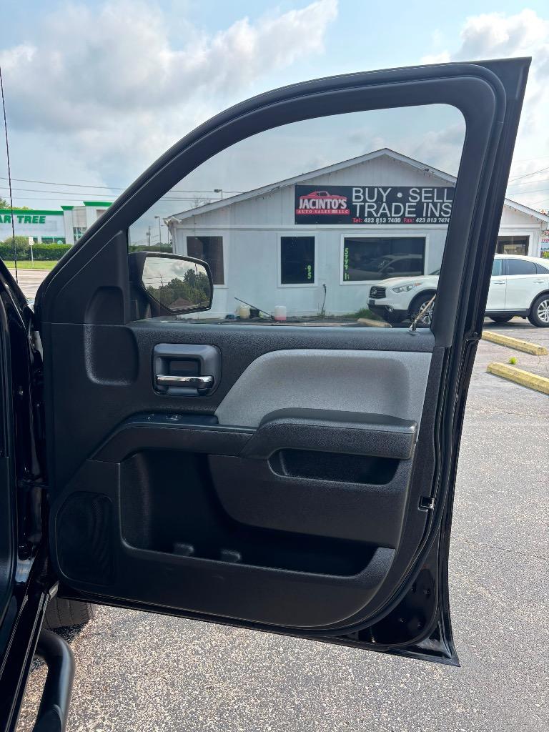 2018 Chevrolet Silverado - $19,995