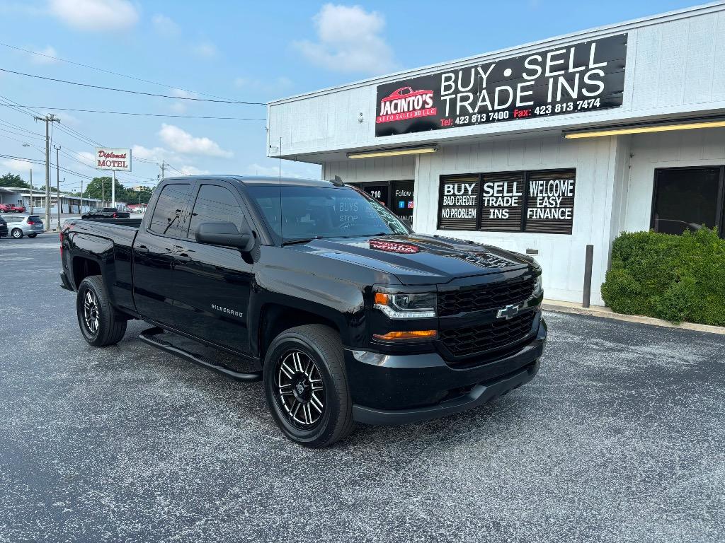 2018 Chevrolet Silverado - $19,995