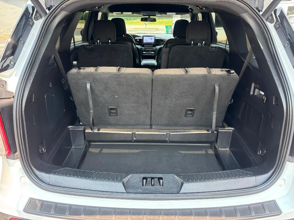 2020 Ford Explorer - $18,995