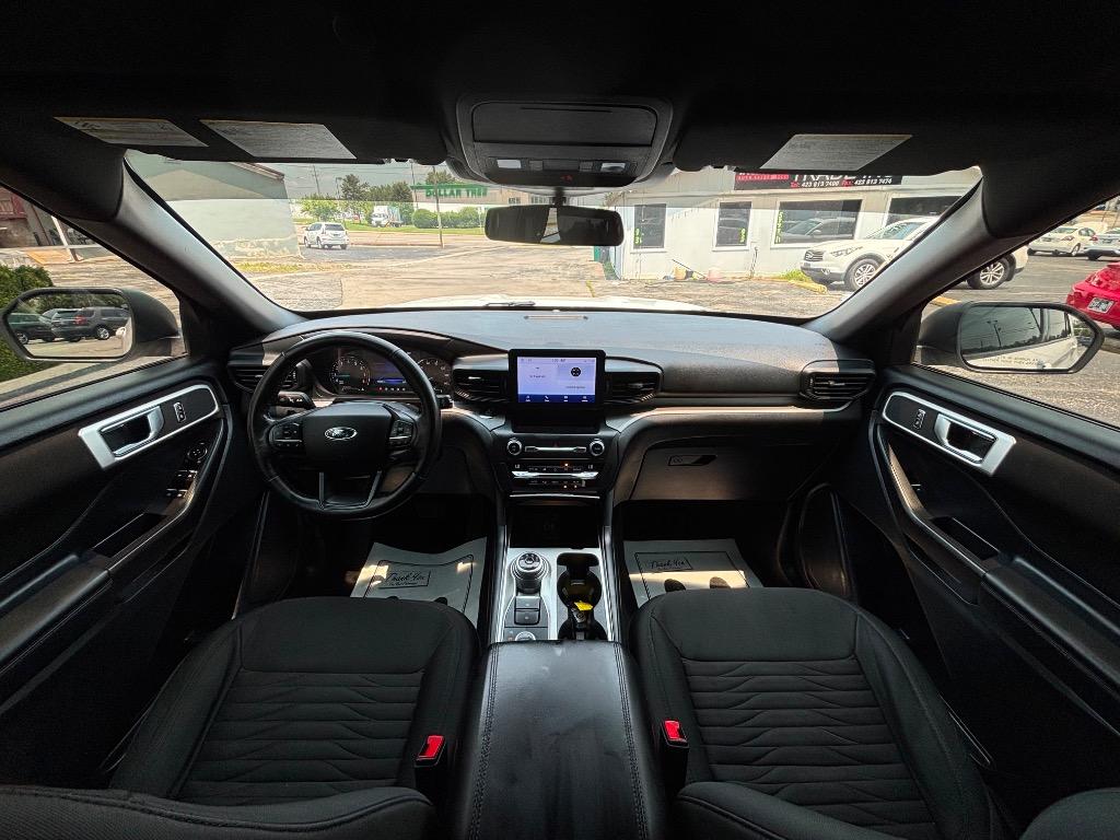 2020 Ford Explorer - $18,995
