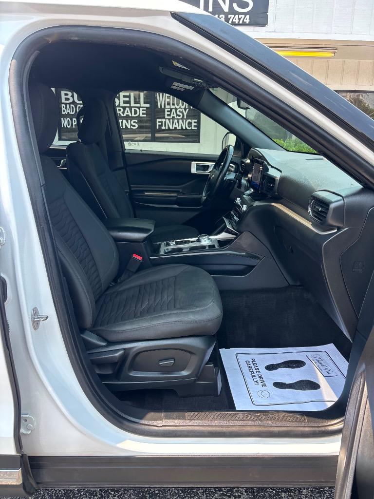 2020 Ford Explorer - $18,995