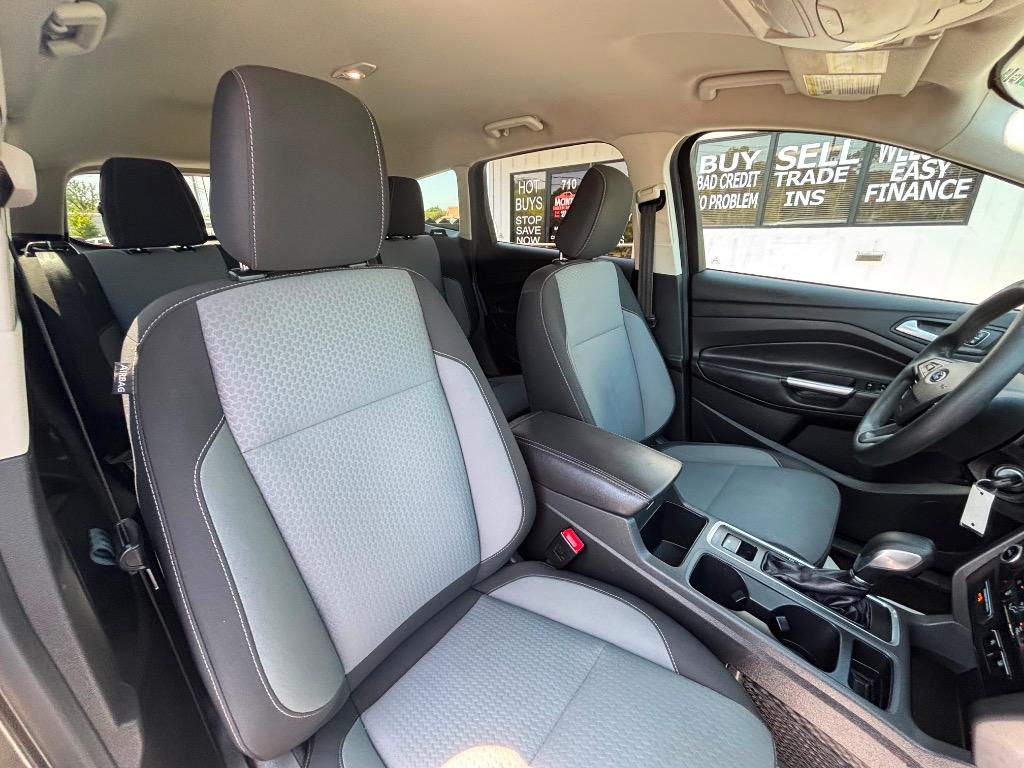 2018 Ford Escape - $10,995