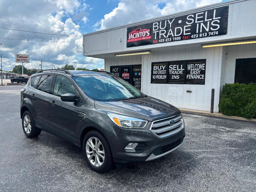 2018 Ford Escape - $10,995