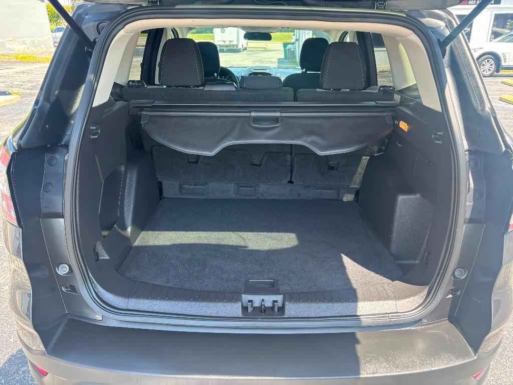 2018 Ford Escape - $10,995