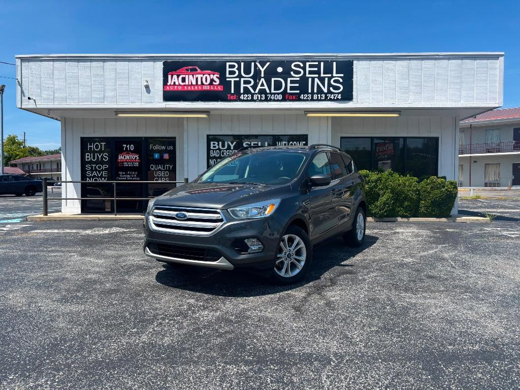 2018 Ford Escape - $10,995