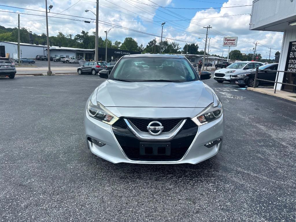 2017 Nissan Maxima - $13,995