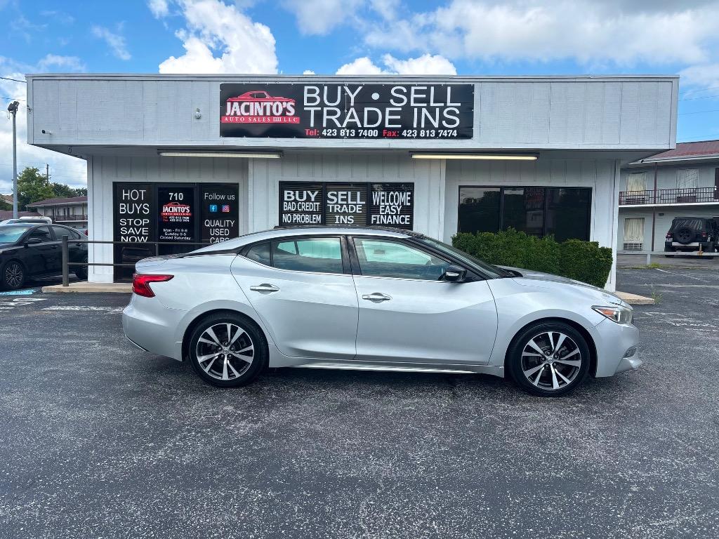 2017 Nissan Maxima - $13,995