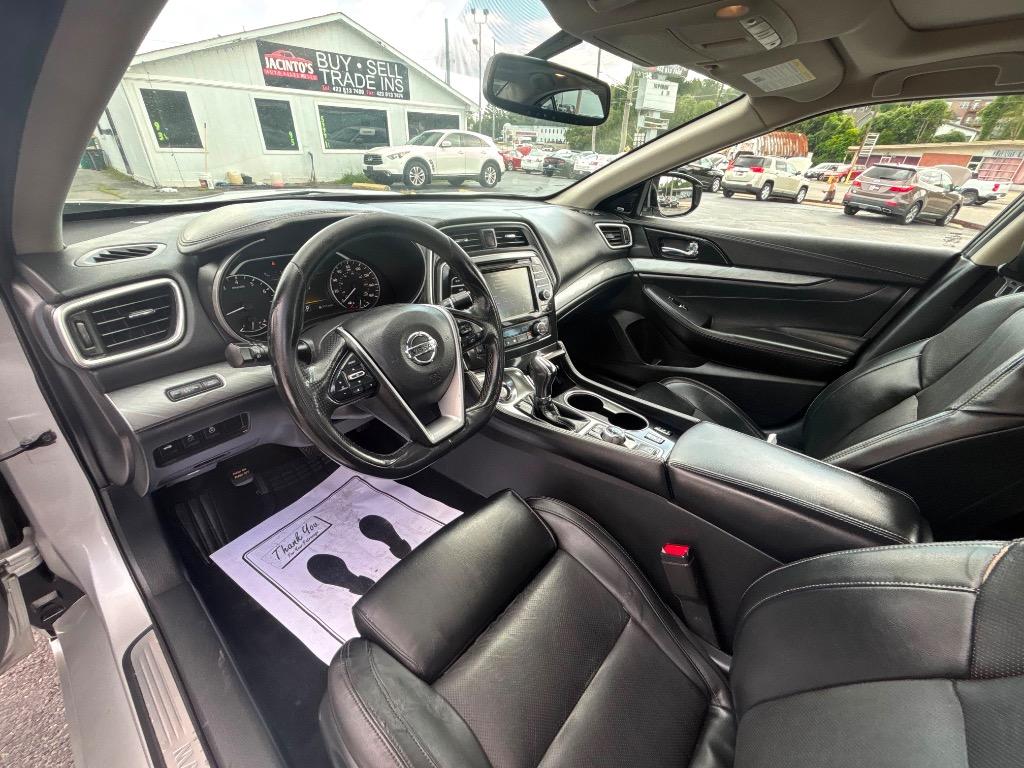 2017 Nissan Maxima - $13,995