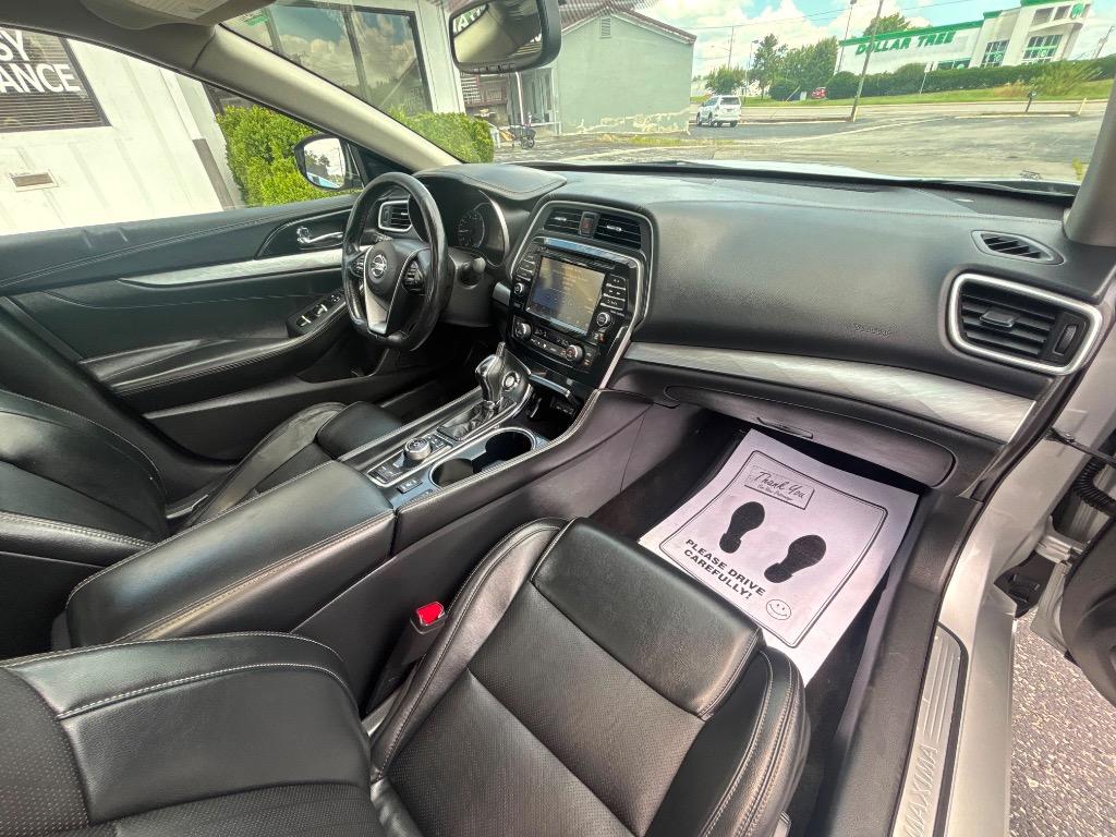 2017 Nissan Maxima - $13,995