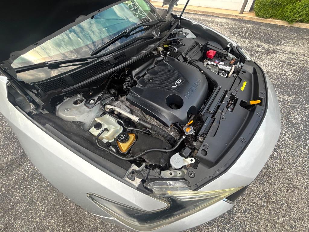 2017 Nissan Maxima - $13,995