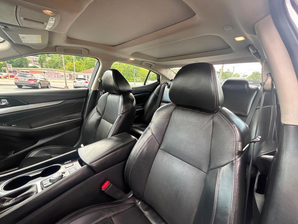 2017 Nissan Maxima - $13,995