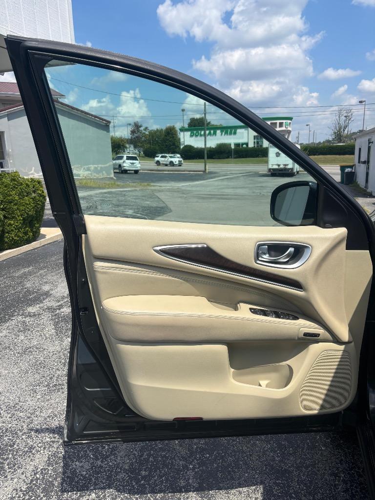 2014 INFINITI QX60 - $13,995