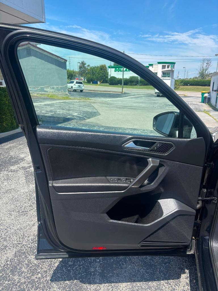 2021 Volkswagen Tiguan - $18,995