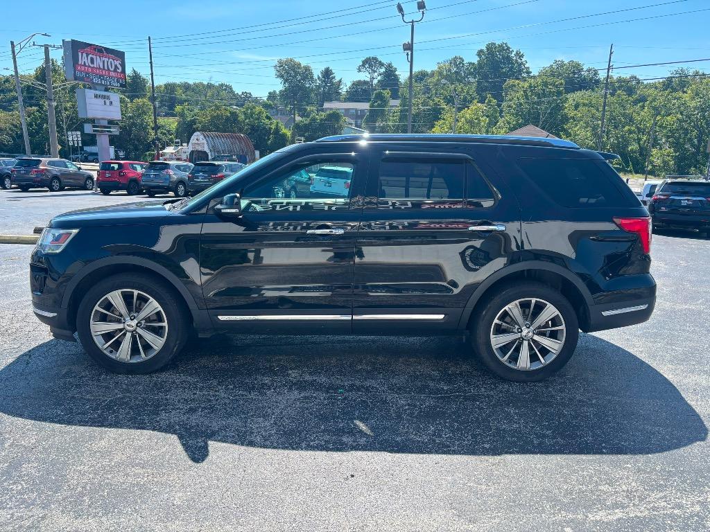 2018 Ford Explorer - $17,995