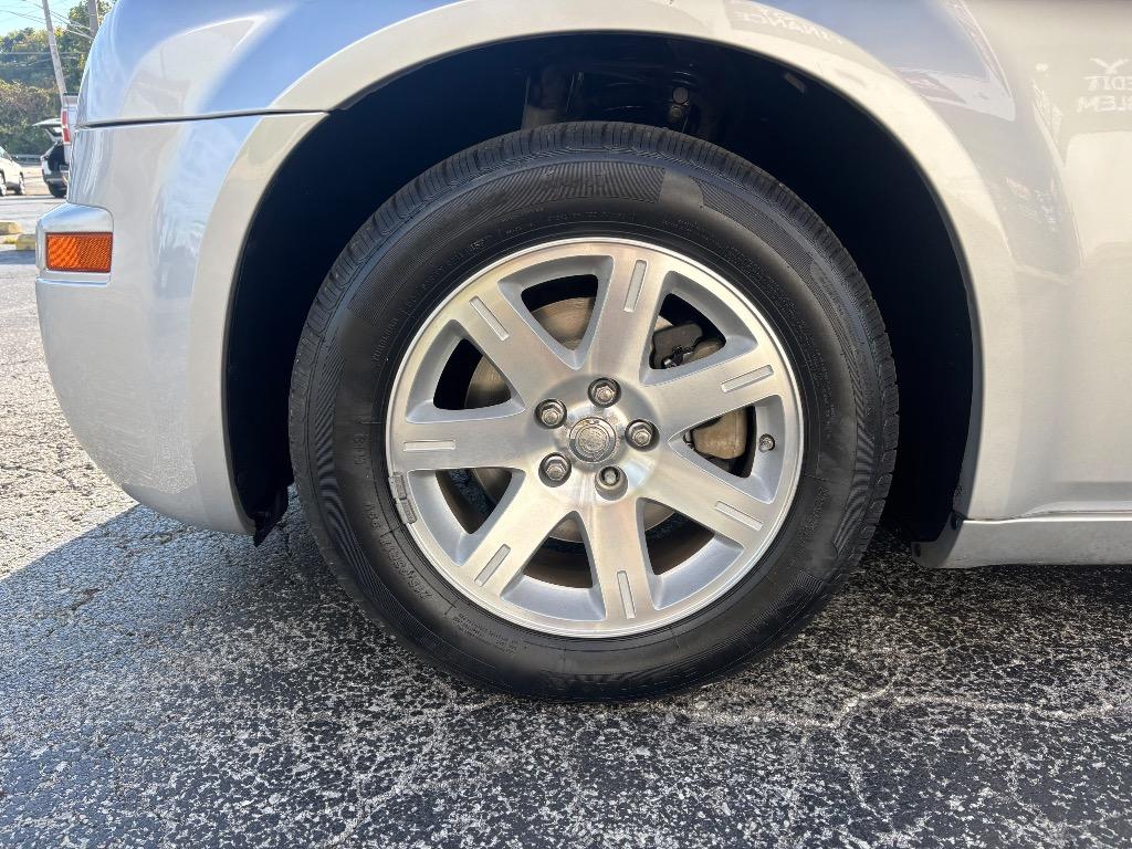 2006 Chrysler 300 #10