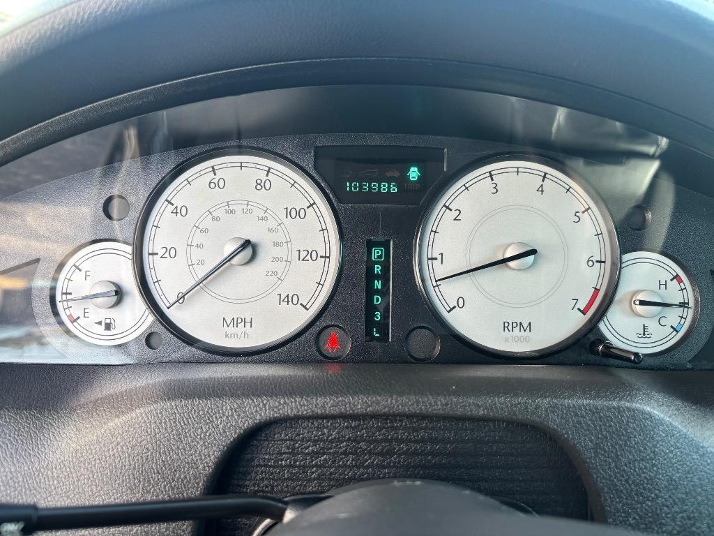2006 Chrysler 300 #18
