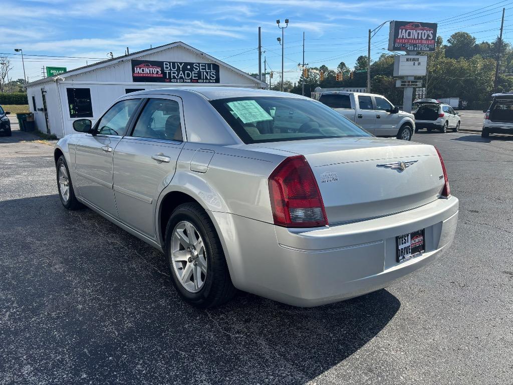 2006 Chrysler 300 #7