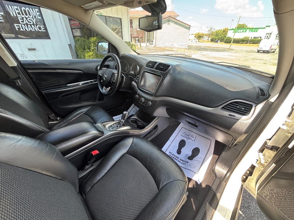 2015 Dodge Journey - $9,995